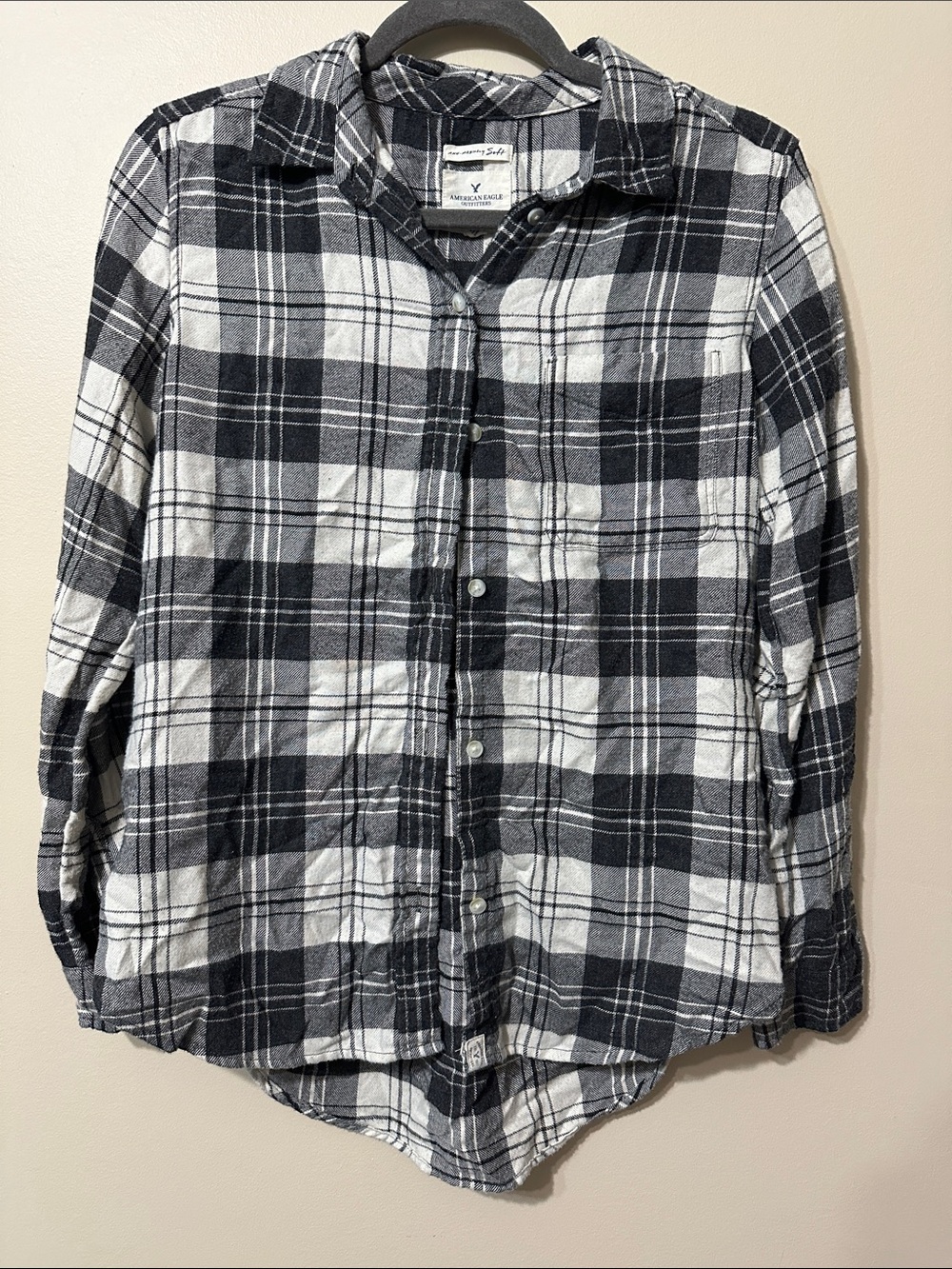 American Eagle Outfitters Boyfriend Fit Black & White Plaid Button-Down Shirt